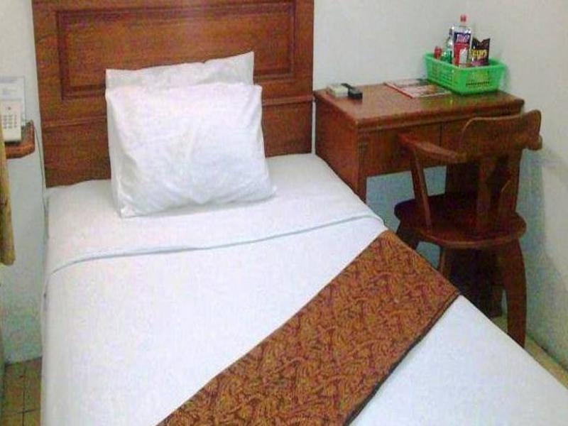 Oyo 1030 Hotel Bumi Asih Medan Ngoại thất bức ảnh
