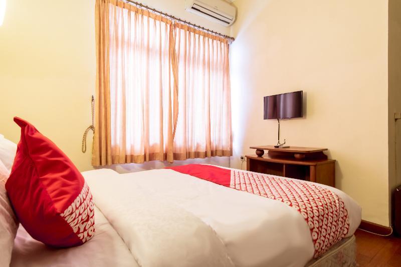 Oyo 1030 Hotel Bumi Asih Medan Ngoại thất bức ảnh